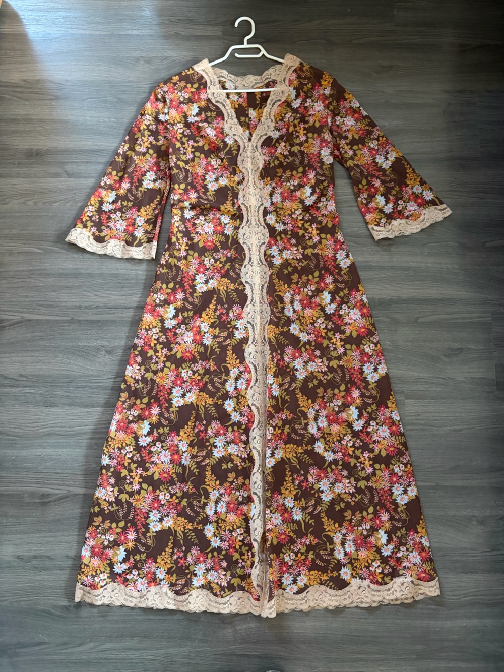 1970s Vintage Floral Maxi Dress Lounge Wear Night Gown